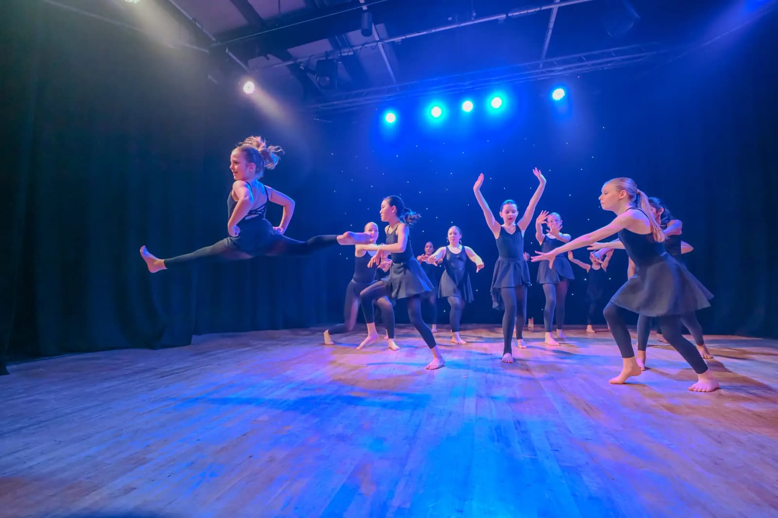 Freestyle dancer performing at a Star-Struck competition